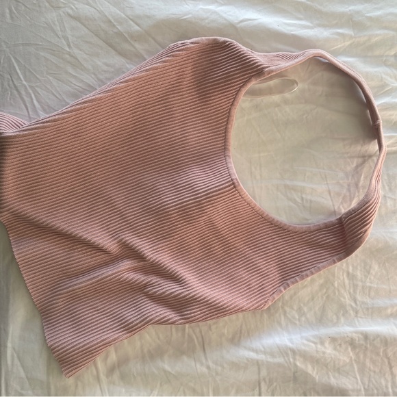 aritzia sculpt knit halter - Picture 3 of 3